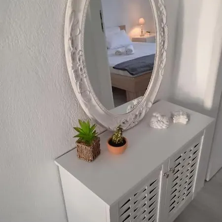 Maria Néa Mihanióna