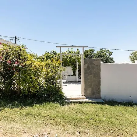 Maria * Néa Mihanióna